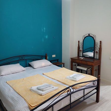 Hotel Dika Kutaisi Bagian luar foto