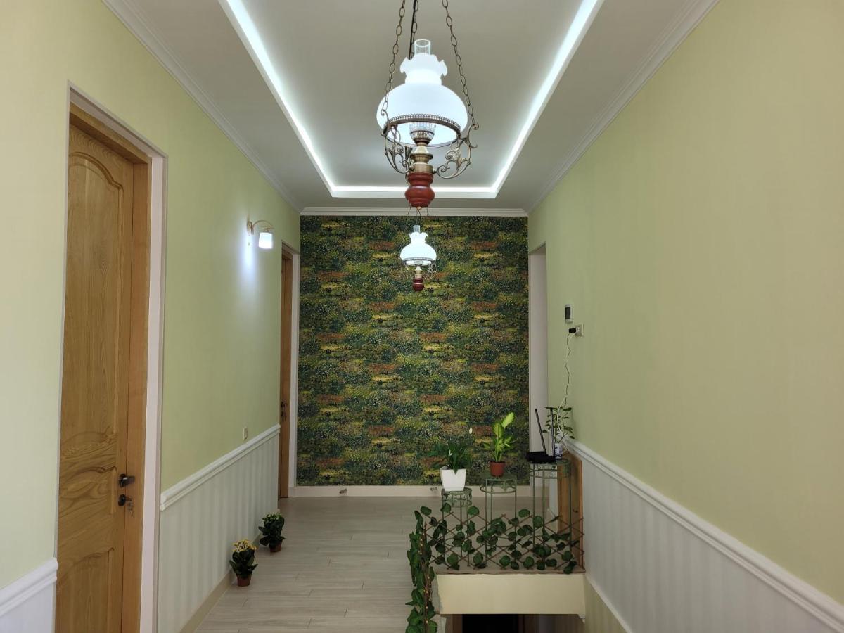 Hotel Dika Kutaisi Bagian luar foto
