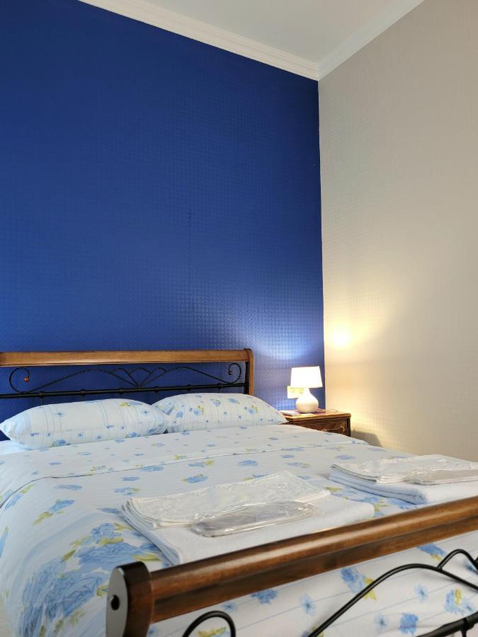 Hotel Dika Kutaisi Bagian luar foto